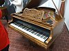 klavír z dílny zakladatele firmy