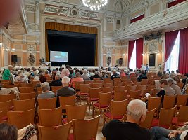 „Síla úsměvu a pozitivního myšlení“