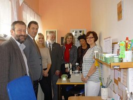 Přístroj pro korekci vad zraku dětí